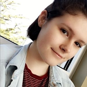 Meet your Posher, Annie